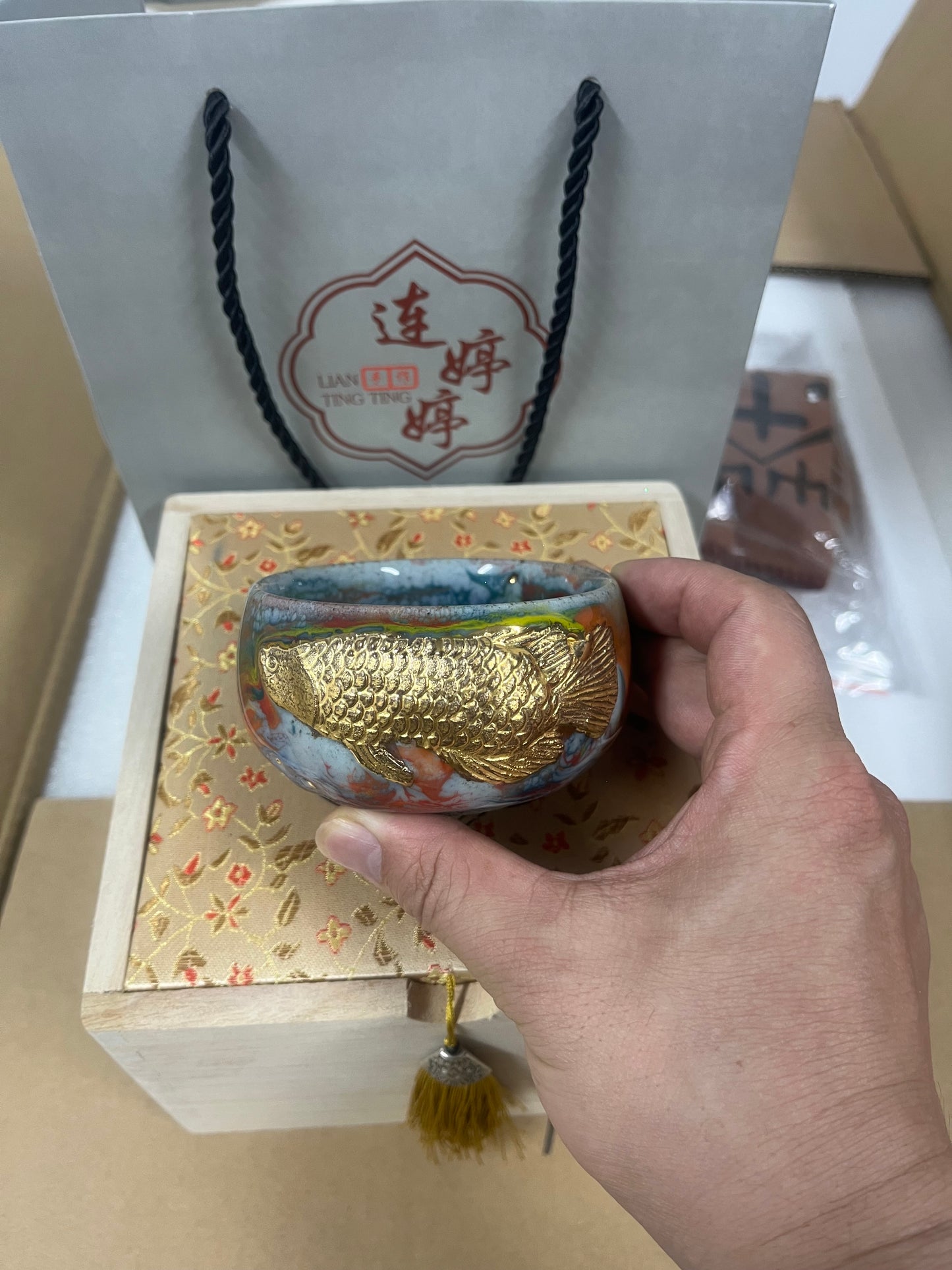 2杯子魚